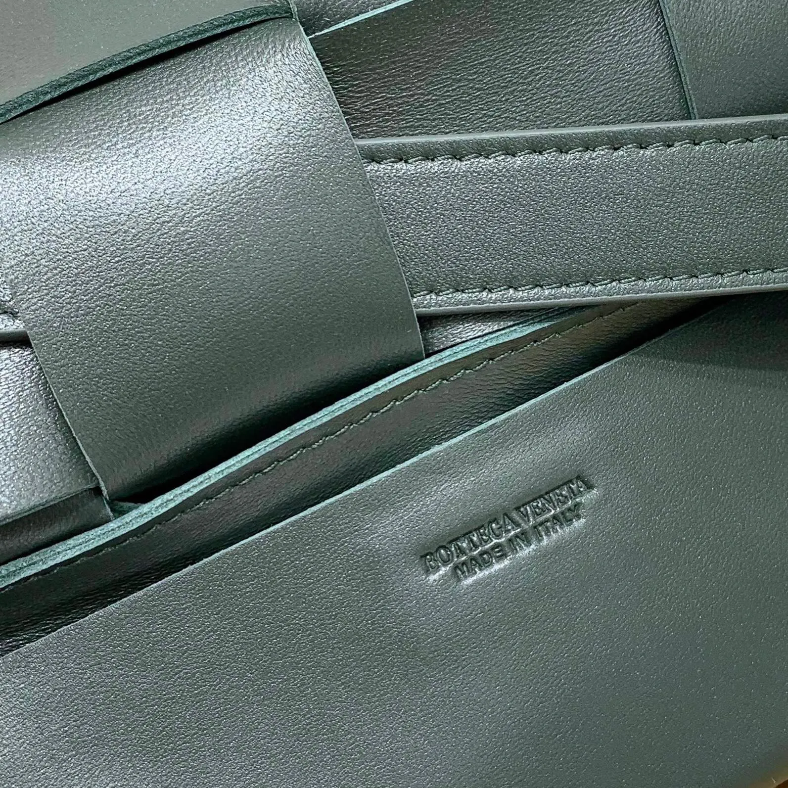 All categories 💚 Authentic bags 💚 BV 2025 new BV crossbody bag